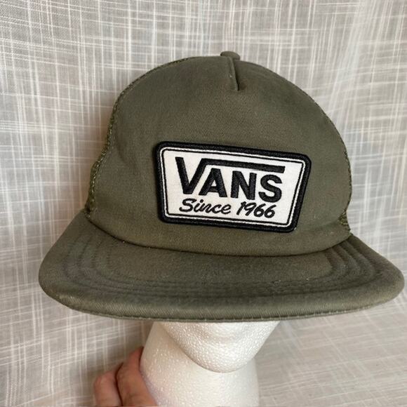 Vans Off The Wall Since 1966 Snapback Patch Hat Green Trucker Cap One Size - Picture 1 of 8